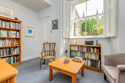 Study / Bedroom 2