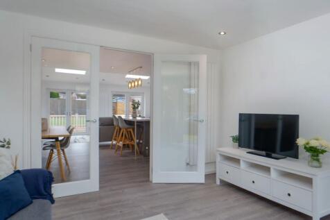 Tv room