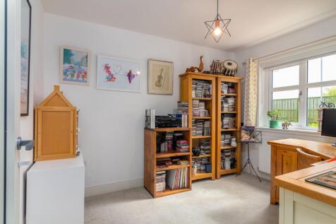 Dining room/office