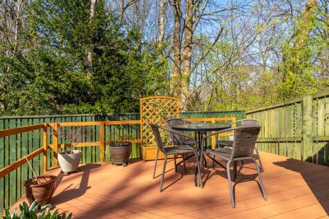 Decking area
