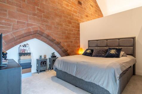 Mezzanine bedroom