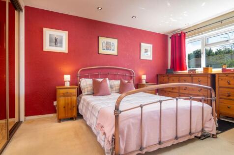 Main bedroom