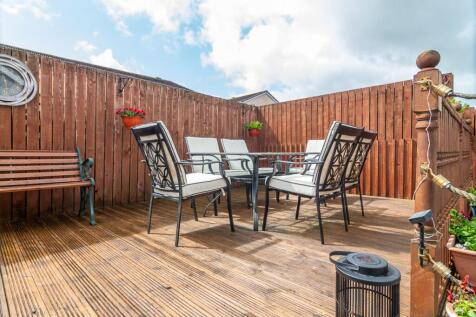 Decking area
