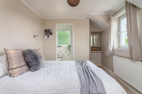 Bedroom 6 and en-suite