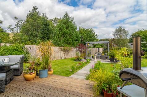 Decking leading to Pergola Path