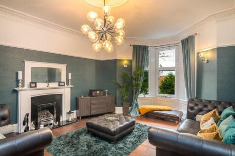 Formal lounge