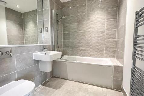 bath 1.jpg