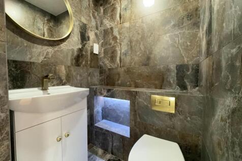 ensuite2.jpg