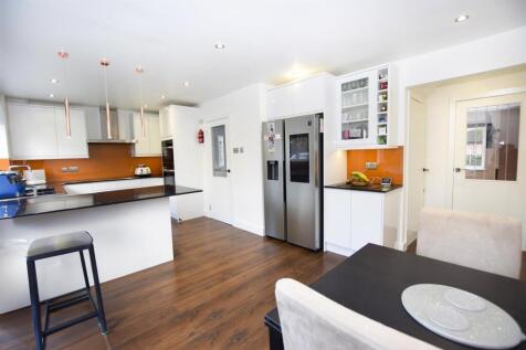 kitchen2.jpg