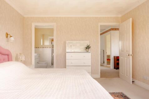 To en-suite