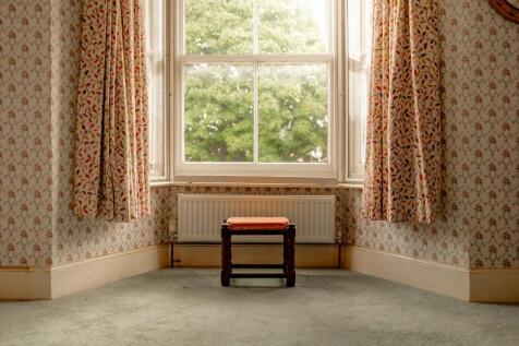 Bay window