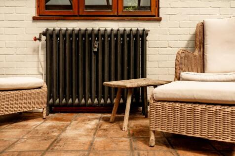 Cast iron radiators