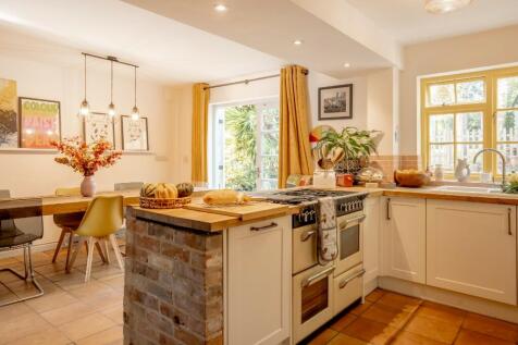 Open plan living 