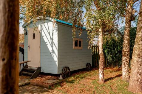 Romany Hut
