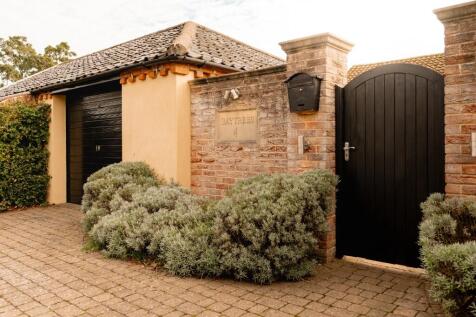 Property Image 40