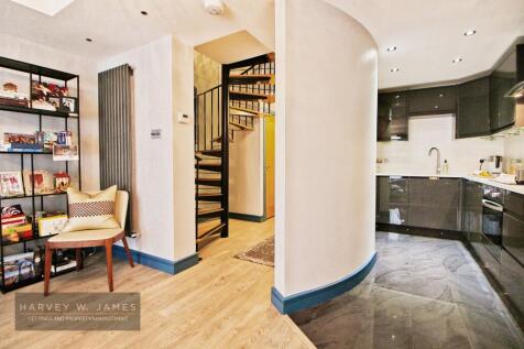 Property Image 12