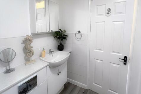 Shower Room/WC
