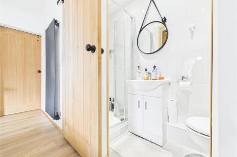 Ensuite Shower Room