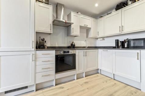 109 Columbia House internals_004.JPG