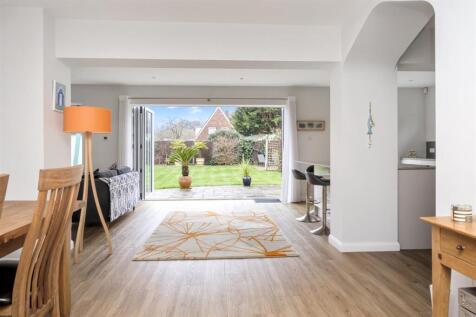 Arlington Close, 14-027.jpg