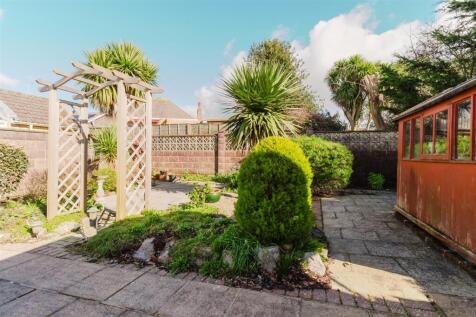 Windemere Crescent 32 - 3.jpg