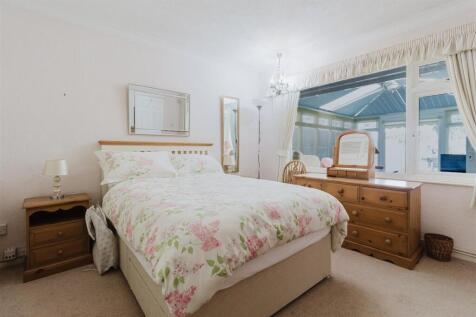 Windemere Crescent 32 - 8.jpg