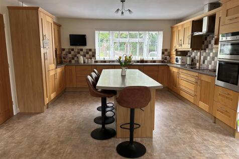 Kinfauns Kitchen.jpg