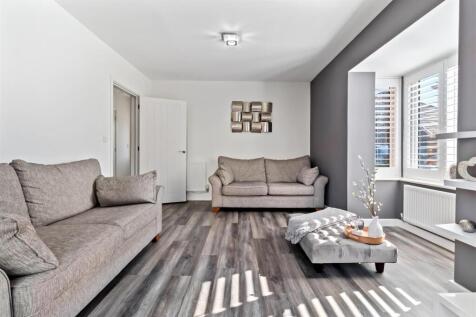 Skylark Rise 6-014.jpg