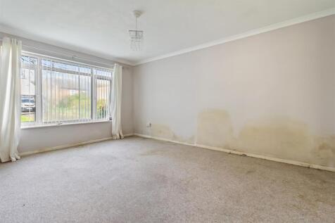 Dawson Court 4-007.jpg