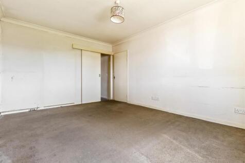 182 goring way-002.JPG