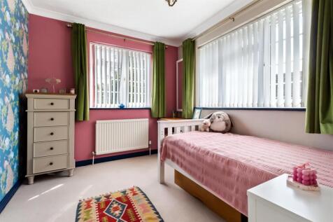 Vicarage Fields 9-019.jpg