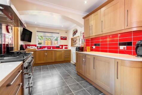 Offington Drive 86-011.jpg