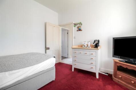 Heene Cottage-002.jpg