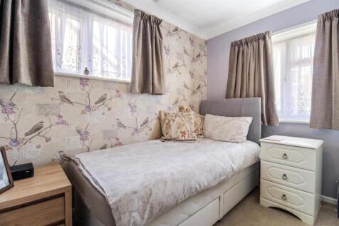 Cuckfield Crescent, 12-003.jpg