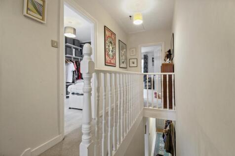 Tarring Road 347-011.JPG