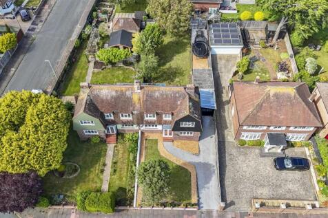 Broadview Gardens 12 _002.JPG