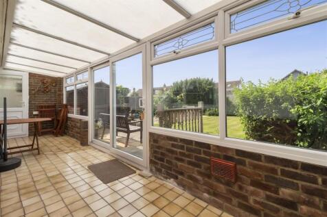 Goring Way 208-018.jpg
