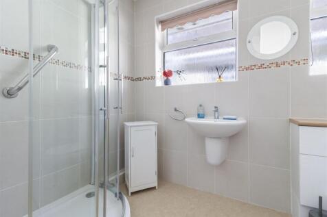 Goring Way 208-009.jpg
