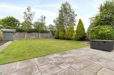 Chesswood Road, 41-023.JPG