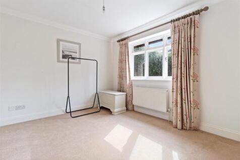 Sussex Court, 4-009.jpg