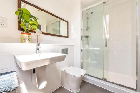Ensuite.jpg
