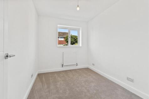 30 edmonton road-003.JPG