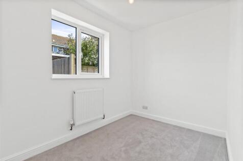 30 edmonton road-006.JPG