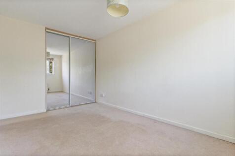 Avalon Way 1-006.JPG