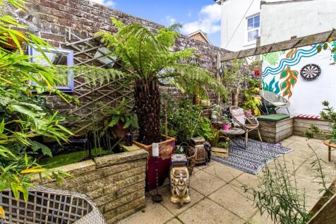13c Tennyson Road_010.JPG
