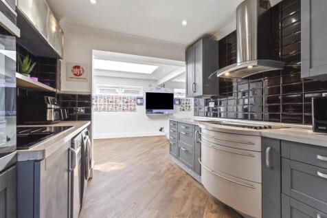 Ashcombe Lodge-003.JPG