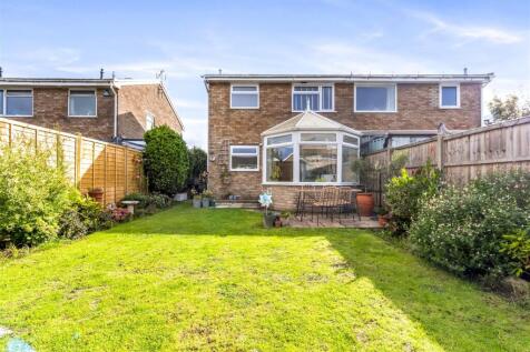 2 Sefton Close_016.JPG