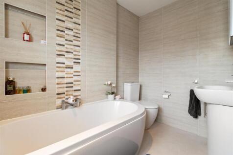 11 Pevensey Road-021.jpg