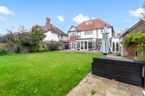 11 Pevensey Road-035.jpg