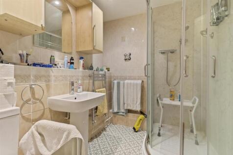 Balcombe Court, 3_004.jpg